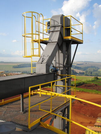 Elevador de Canecas (Biomassa)